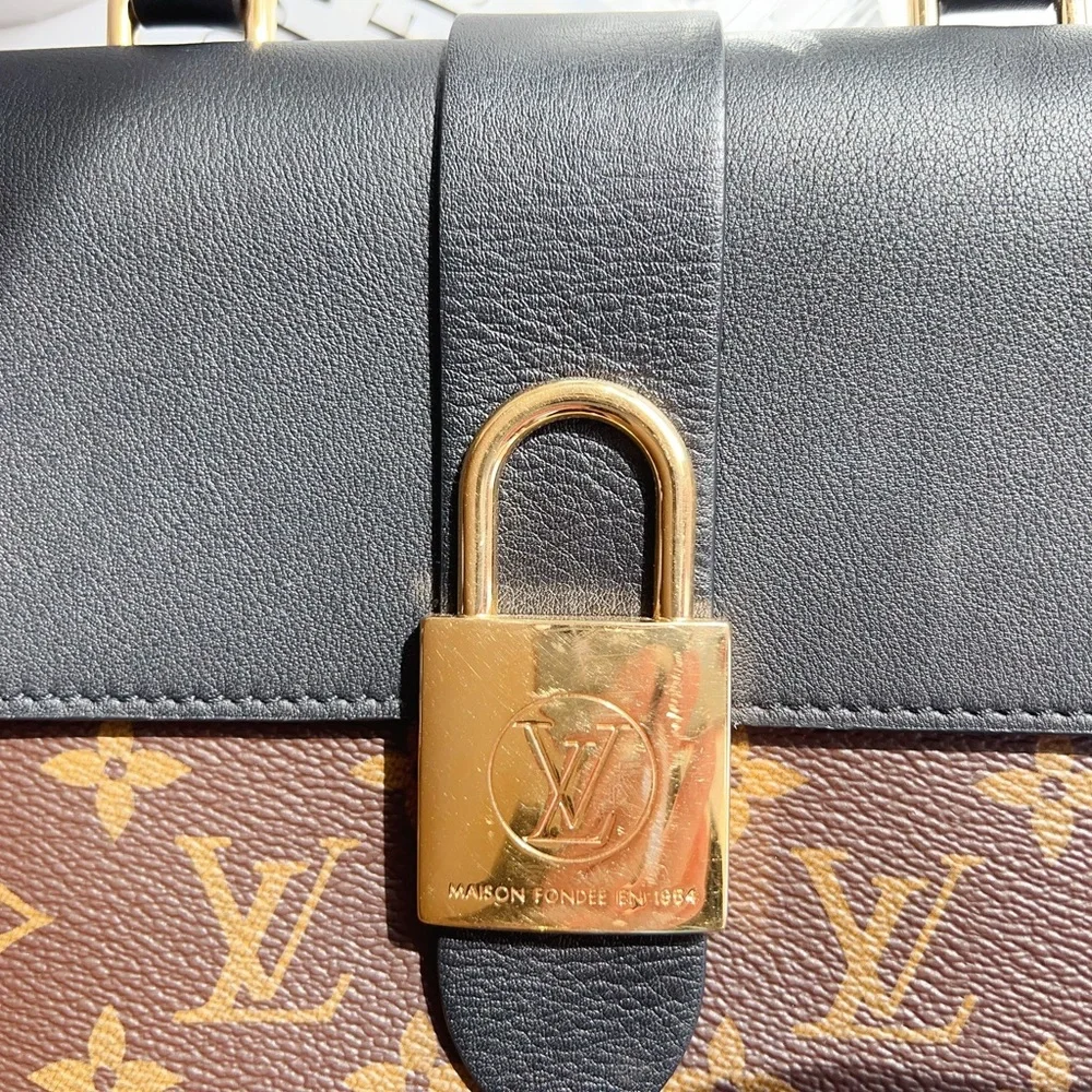 Louis Vuitton Lock BB Black❌sold❌ - Picture 5 of 16